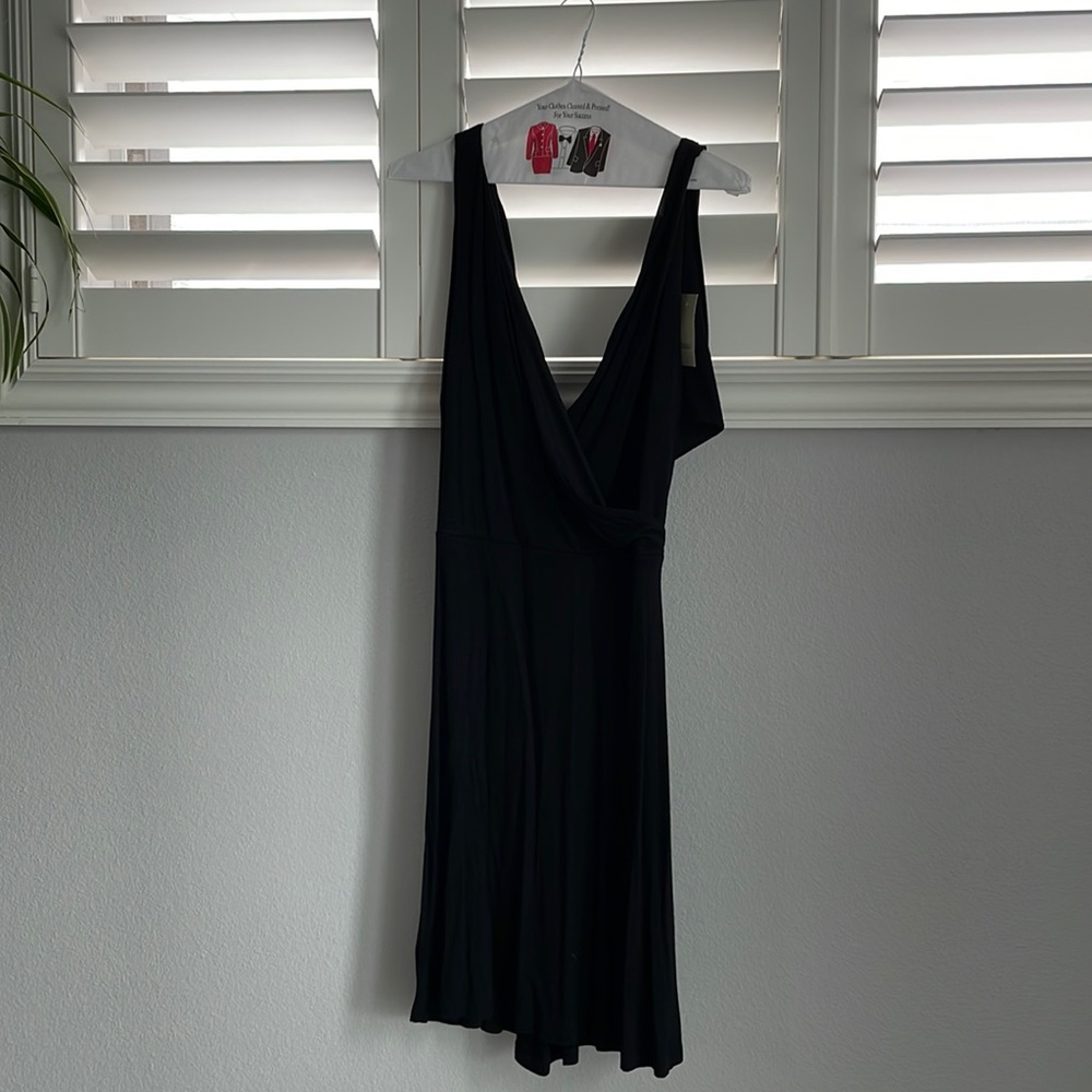Black jersey material dress short